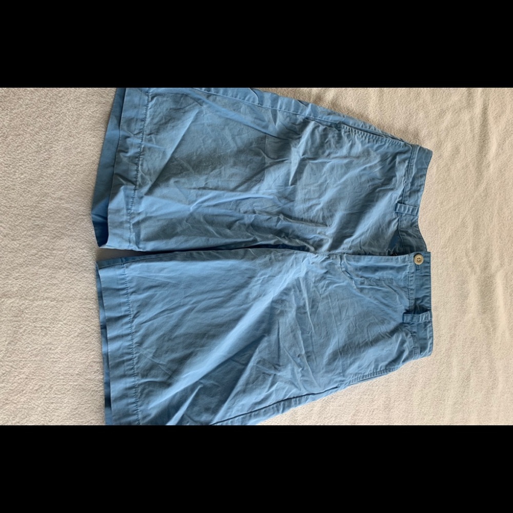 Vinyard Vines classic light blue boys s…